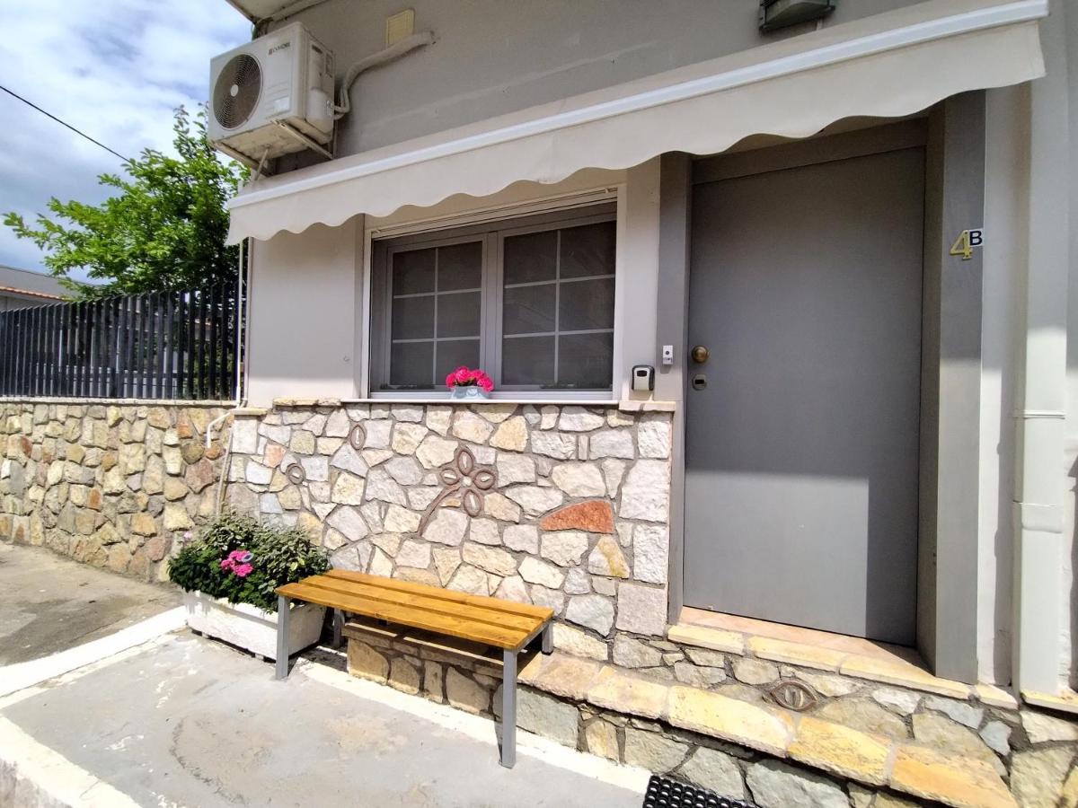 Luxury Seafront House Nearby Delphi Apartment Kirra Exterior foto